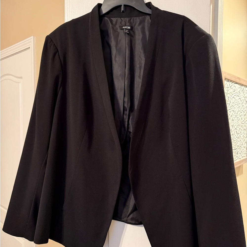 Apt. 9 Women's Elegant Black Blazer